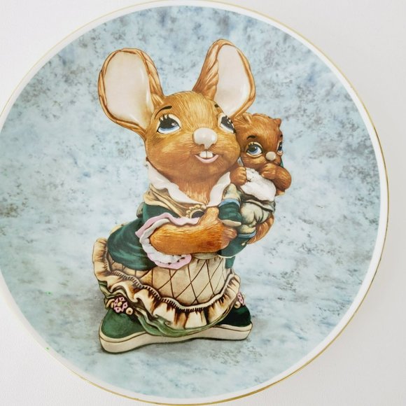 Elizabethan PenDelfin Bunny Mother and Baby Collectors Plate Jean Walmsley Heap - Picture 2 of 10